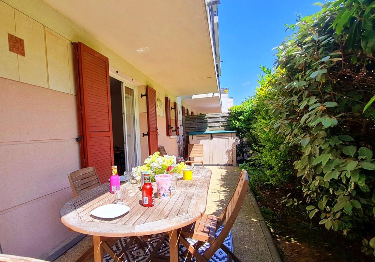 Apartment Happy 5 Minutes To - Free Wifi - Parking & Garden *